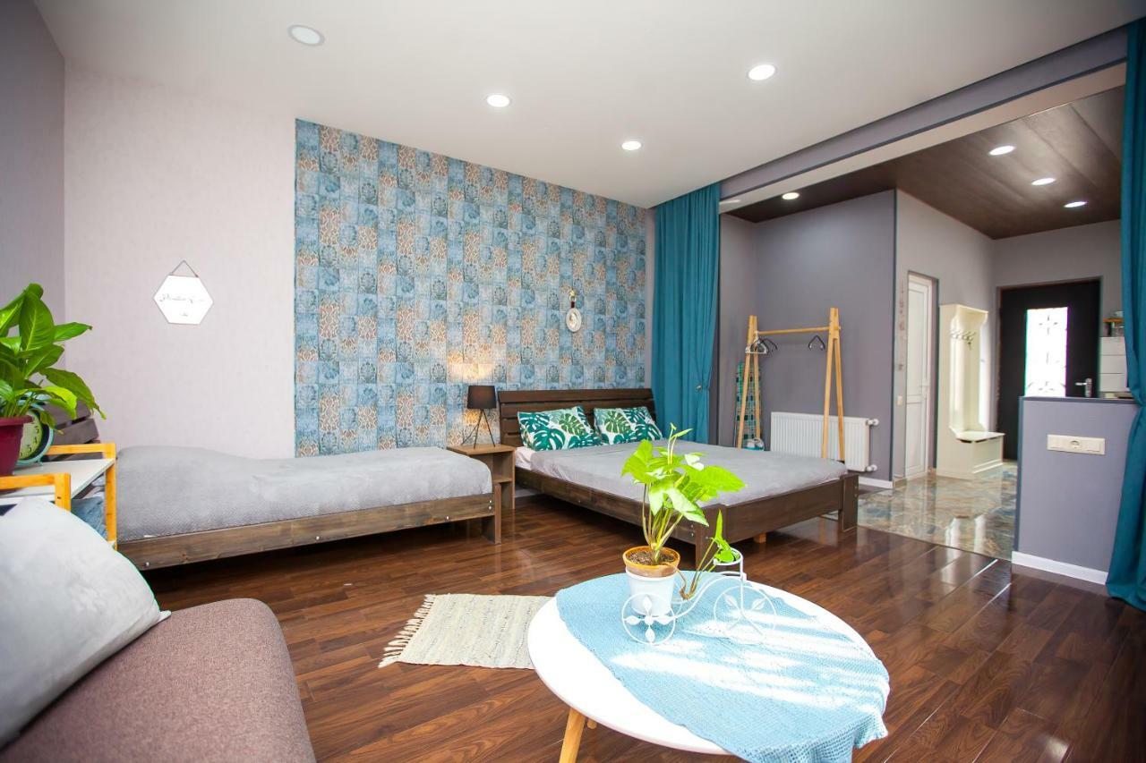 Firuzi Apartment Tbs Тбилиси Екстериор снимка